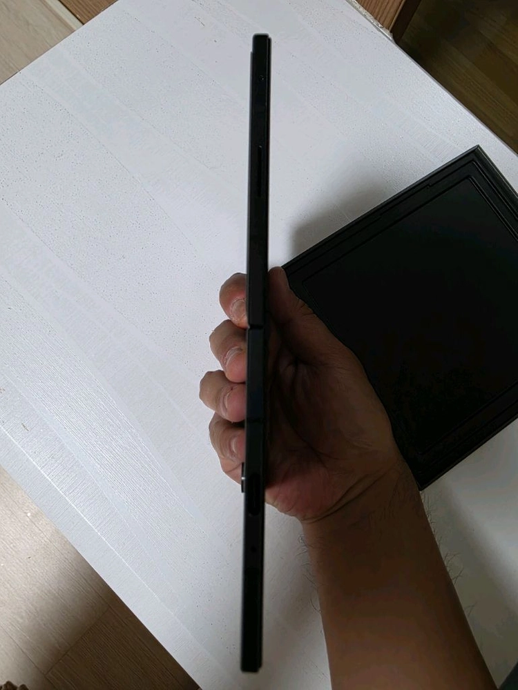 갤럭시Z폴드7 제트블랙 512GB 판매 (민트급) 이미지