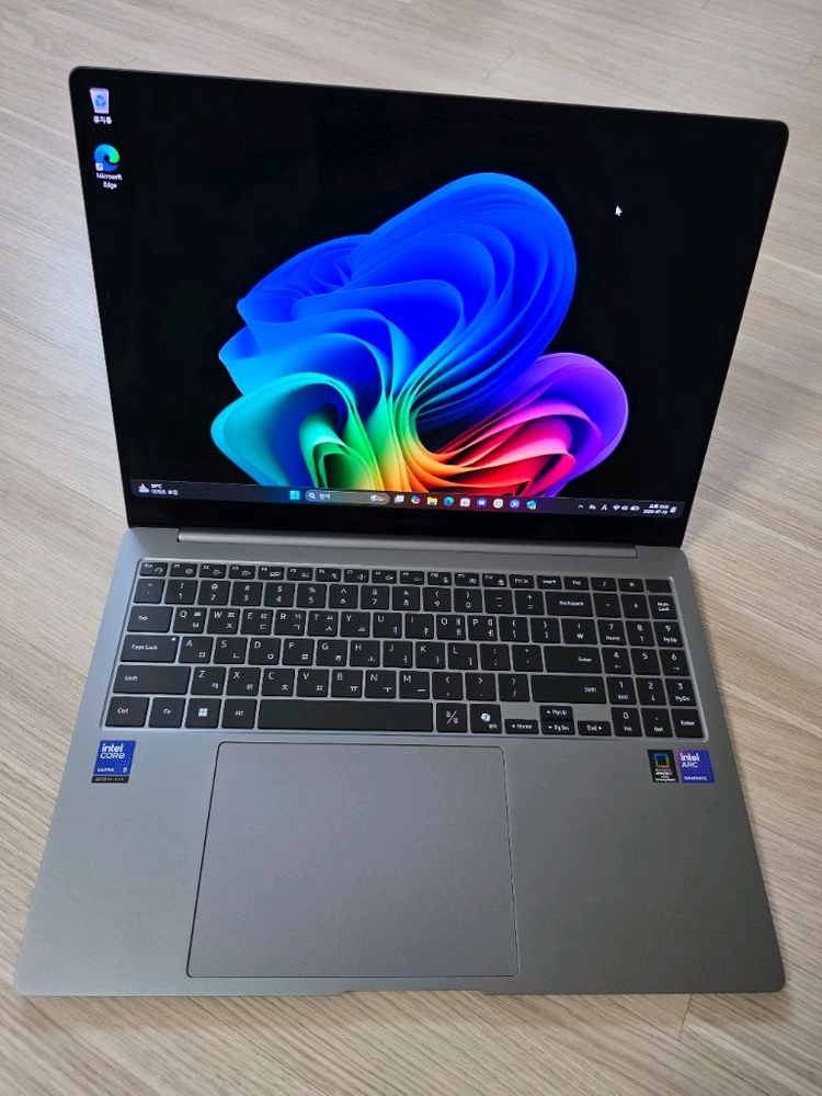 신품급 갤럭시 북5프로 노트북 울트라5 16램 SSD 512GB 이미지