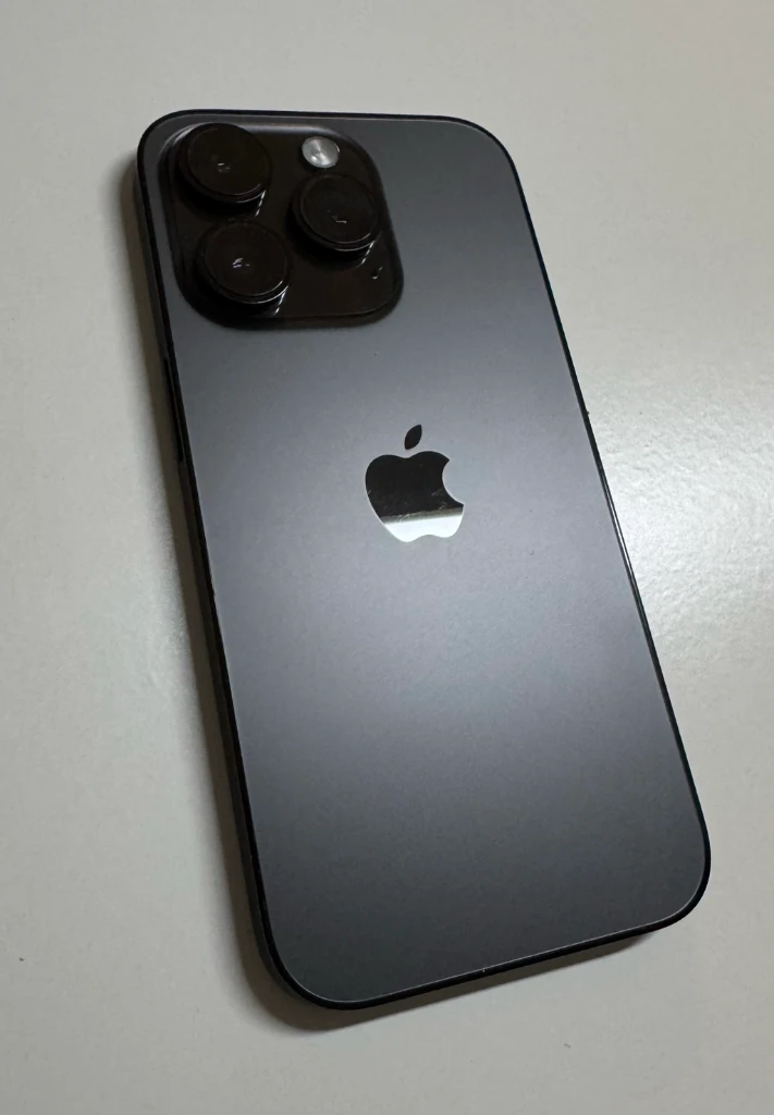 애플 아이폰 14 프로 256GB (액정 파손, 배터리 93%) - 안심되는 중고거래