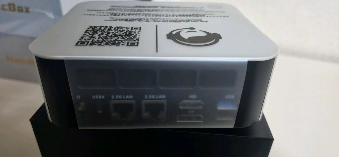 (분당)AOOSTAR MACO 라데온 R7 H255(8745HS업글버전,Oculink지원) 미니 PC 베어본 새제품 이미지