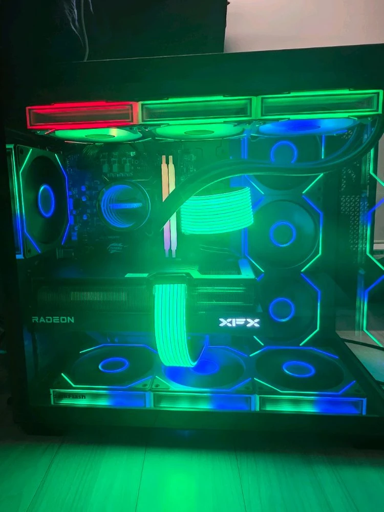 i5 14600K RX9070XT 하이엔드본체 팝니다 이미지