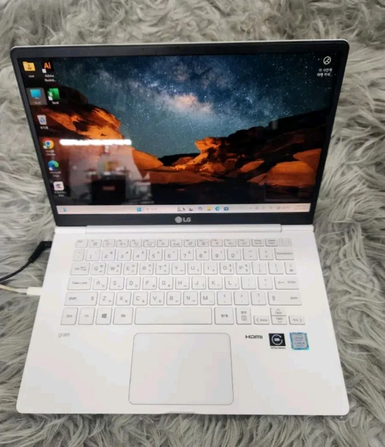 lg 초경량 슬림/고사양 노트북 이미지