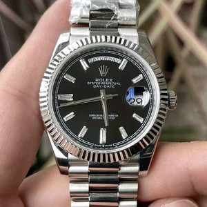 롤렉스 데이데이트 블랙 바게트 다이얼 화이트 골드 금통 40mm 텅스텐 무게구현 이미지