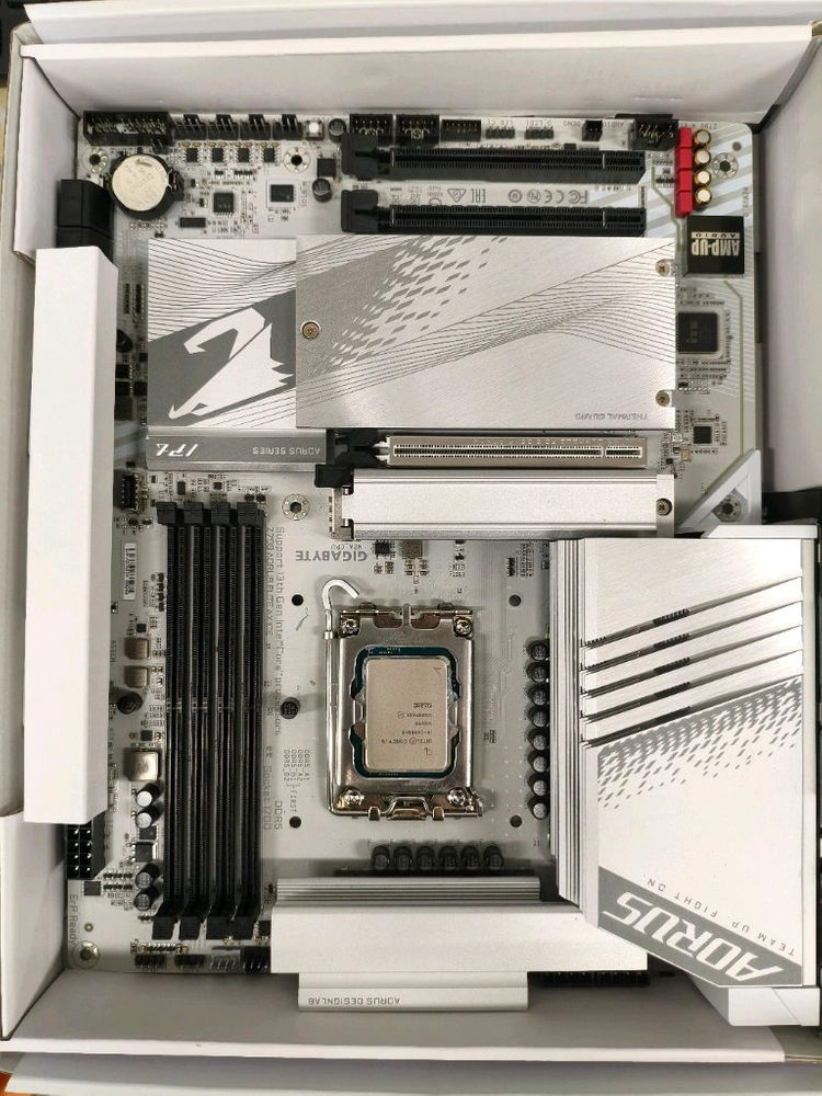 정품i9-14900kf, z790, x79크라켄수냉 이미지