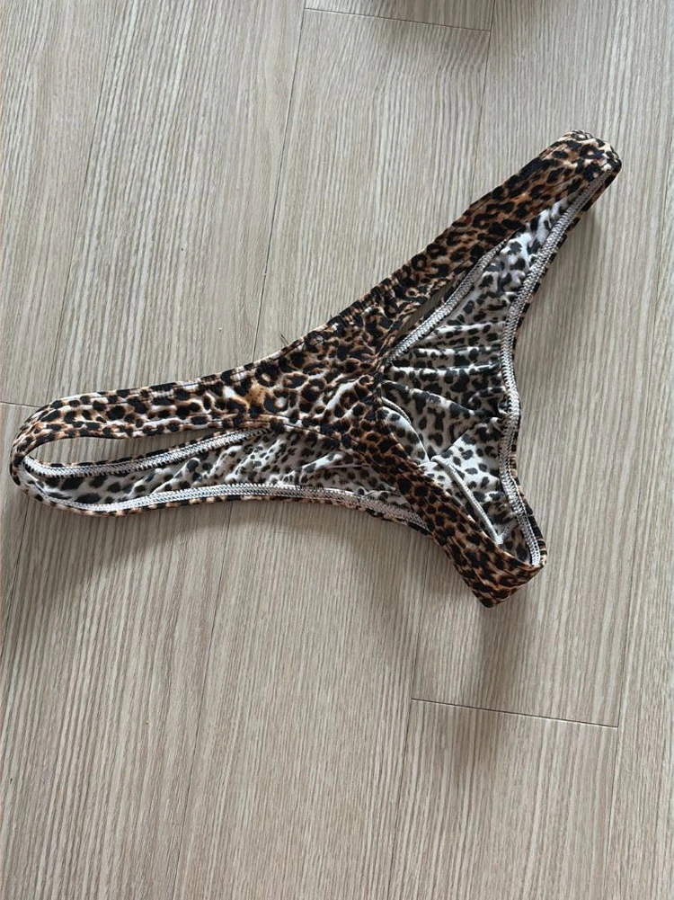 레오파드 패턴 남성 티팬티 이미지