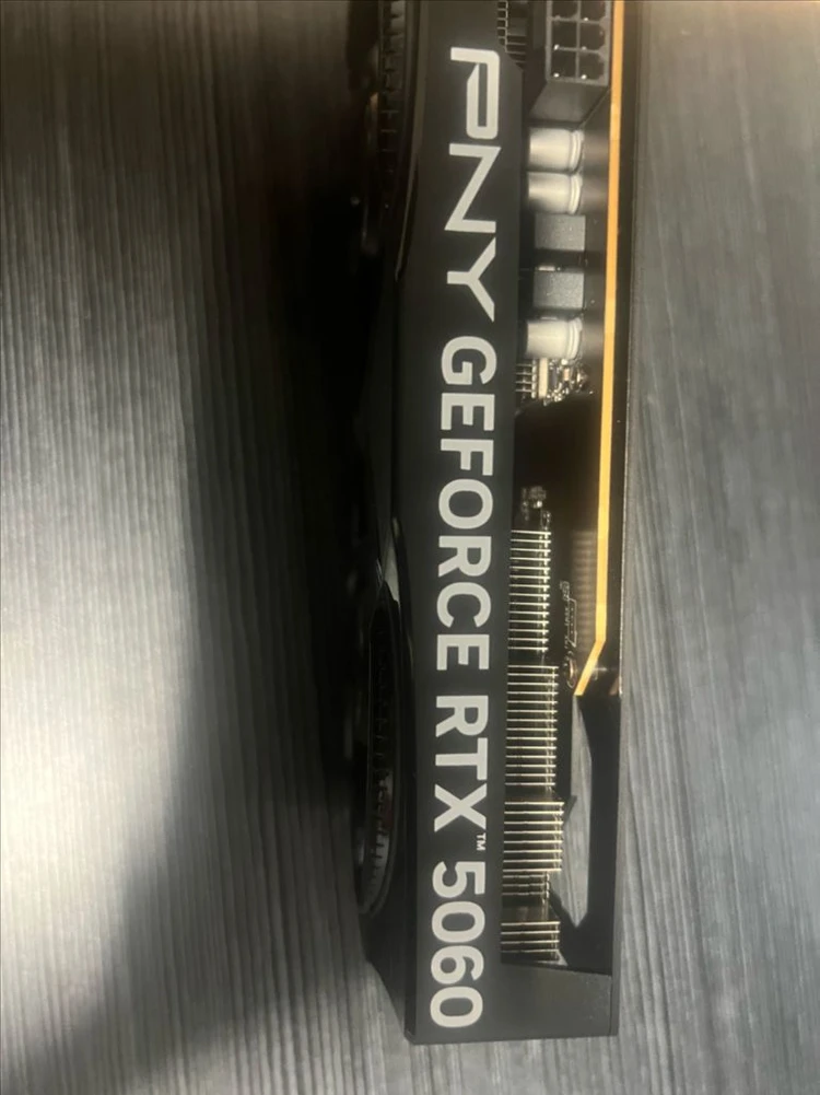 pny RTX 5060 그래픽카드8gb 이미지