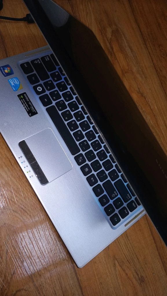 부품용 삼성 센스 Q330 노트북 이미지