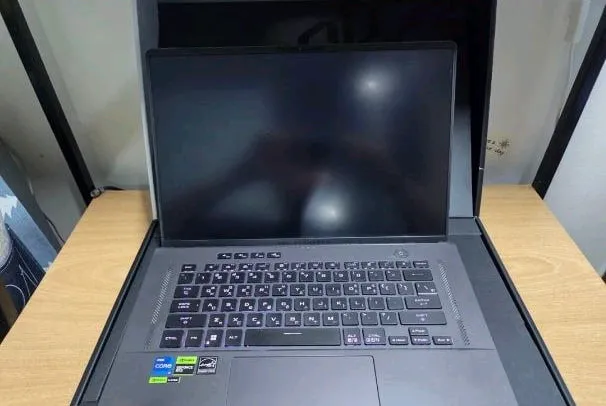 ASUS ROG Zephyrus G16 RTX 4070 게이밍 노트북 - 안심되는 중고거래