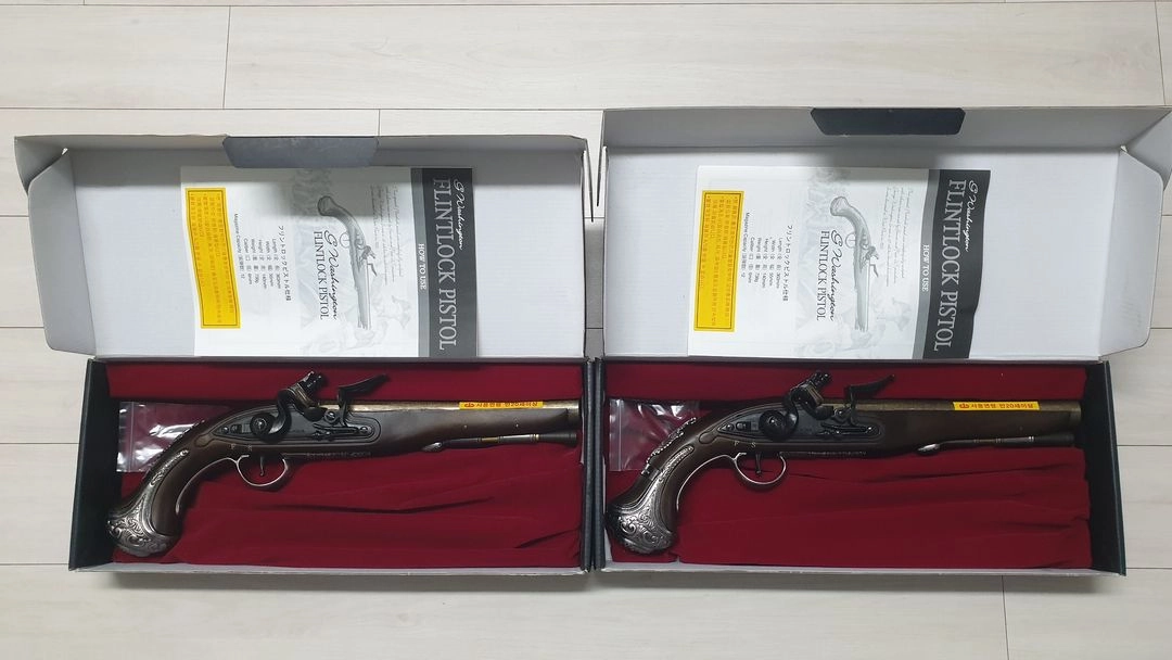 동산모형 FLINTLOCK PISTOL (플린트락 피스톨) 단종 제품 2개 세트 외 1종 - 안심되는 중고거래