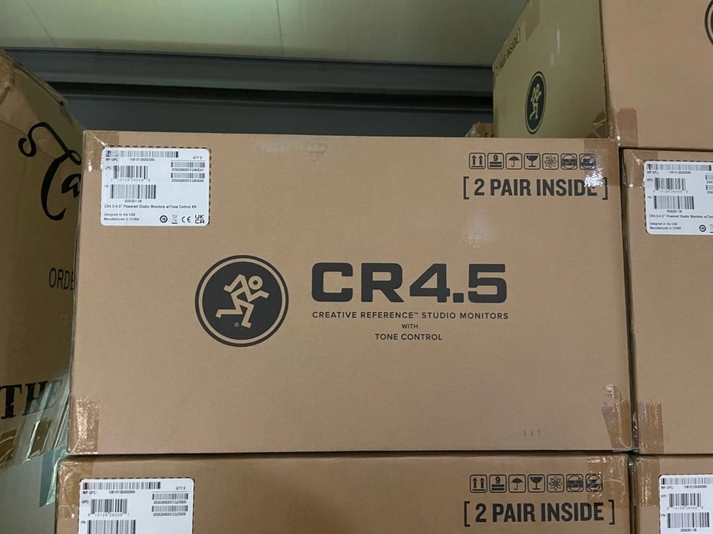 Mackie CR4.5 ,Mackie CR4.5 BT 스피커 - 안심되는 중고거래