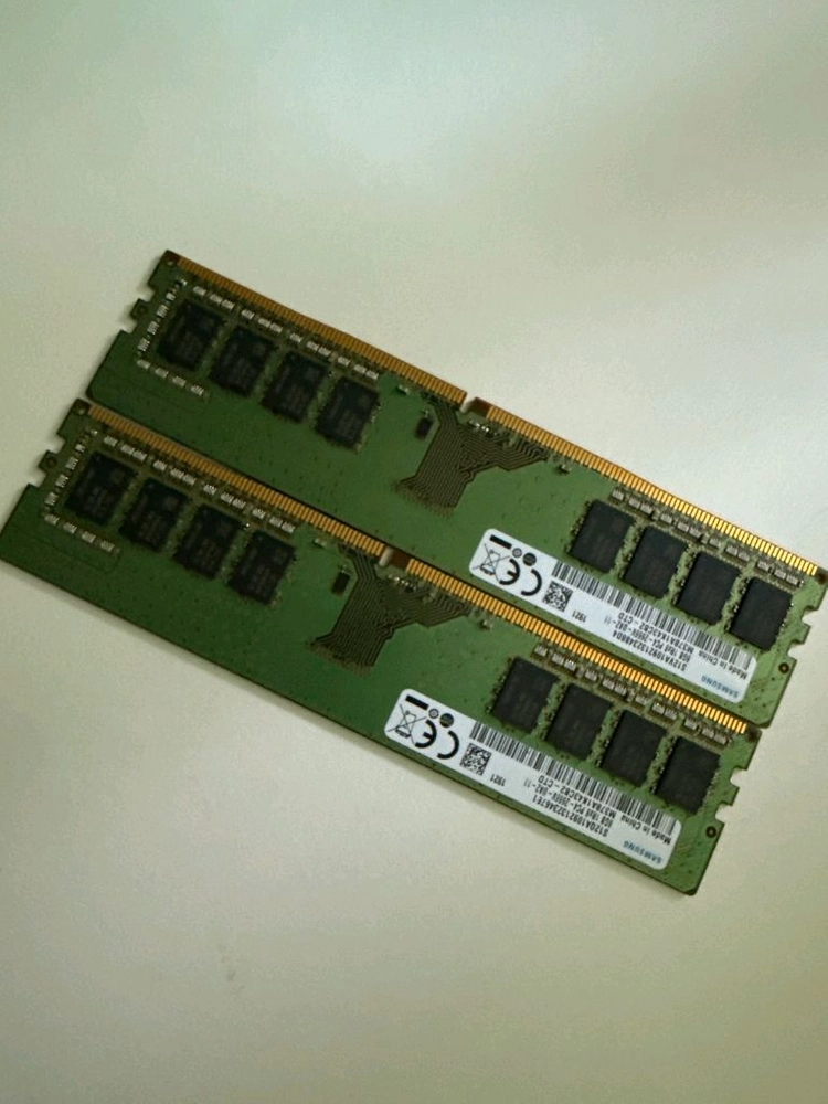 삼성 DDR4 8GB 메모리 1개 - 안심되는 중고거래