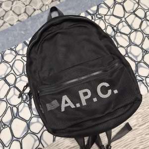 아페쎄 메쉬 백팩 팝니다 a.p.c. 이미지