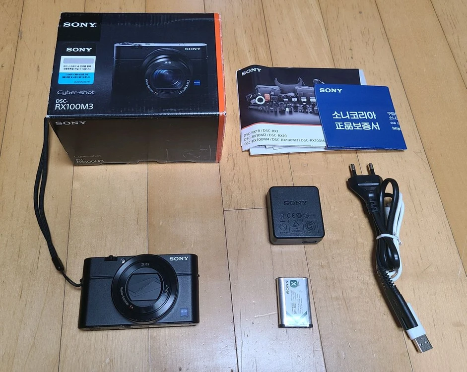 소니 RX100M3 카메라 (박스 포함) - 안심되는 중고거래