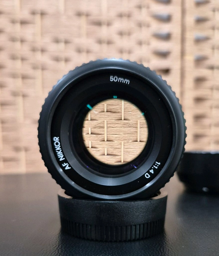 니콘 af 50mm f1.4d 이미지