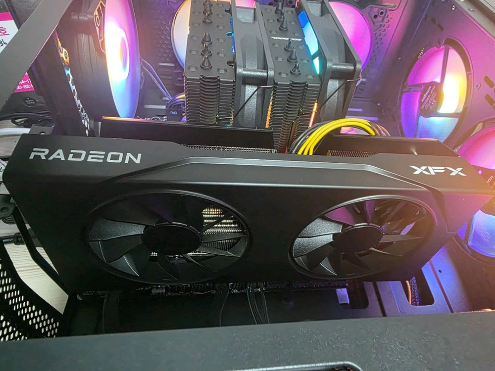 9060xt 16gb 스위프트 - 안심되는 중고거래