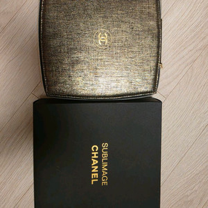 샤넬 수블리마지 파우치 팔아요 이미지