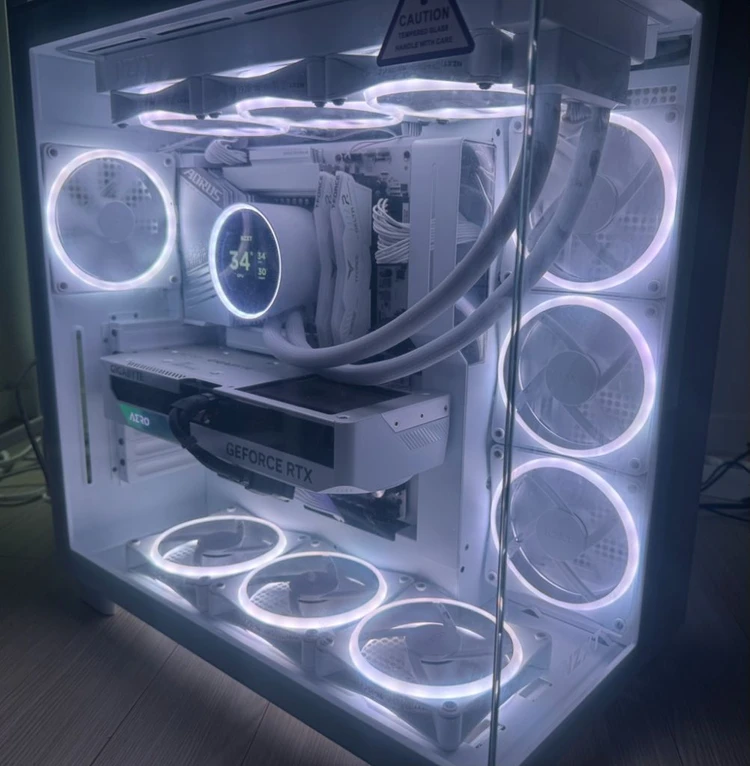 14700K/4070SUPER/32GB/NZXT 고사양 컴퓨터 본체 판매합니다 이미지