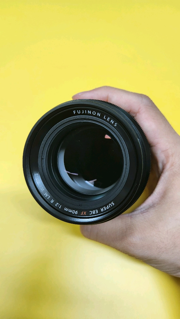 [후지] XF 90mm F2 망원 단렌즈 이미지