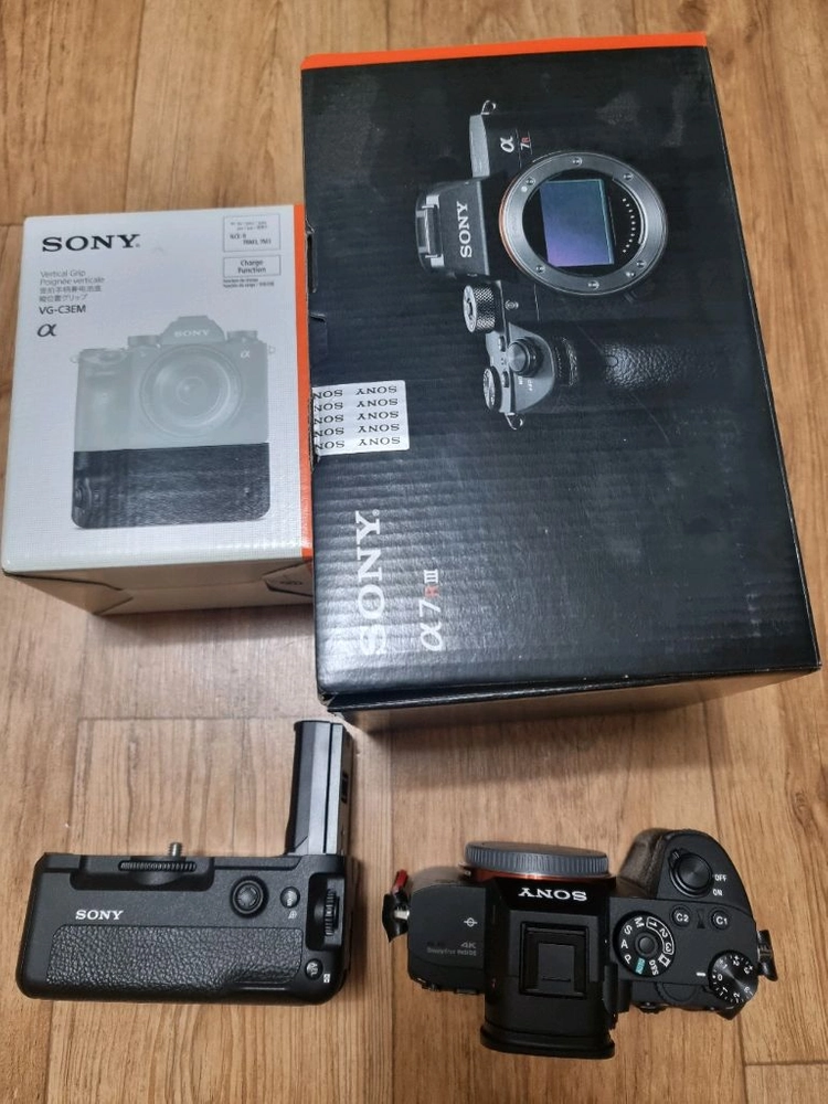 A7R3, VG-C3EM 이미지
