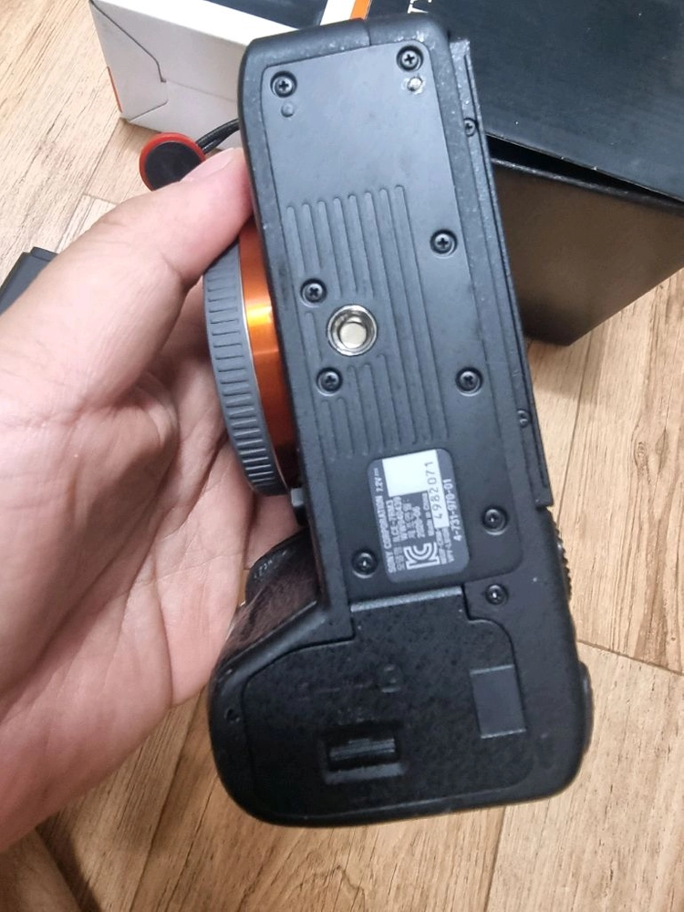 A7R3, VG-C3EM 이미지