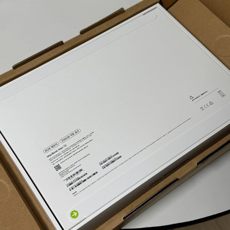 애플 맥북 네오 인디고 256GB 미개봉 팝니다. MHFF4KH/A 이미지