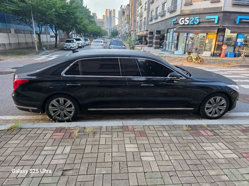 eq900 리무진 대형 세단 이미지