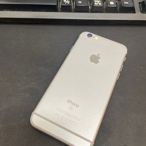 아이폰6S 해외판 실버 64GB 상태좋은 중고11만6천팝니다. 이미지