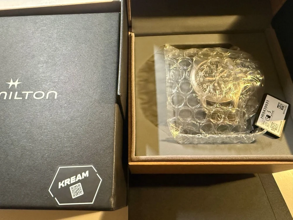 해밀턴 카키 필드 메카니컬 38mm 나토 스트랩 그린 블랙 팝니다. 이미지