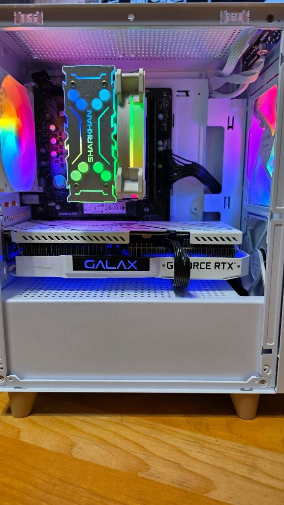 라이젠 5600 rtx3060ti 컴퓨터 본체 이미지