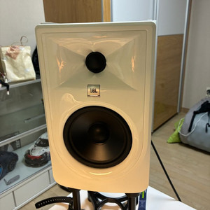 jbl 305p mk2 모니터 스피커 이미지