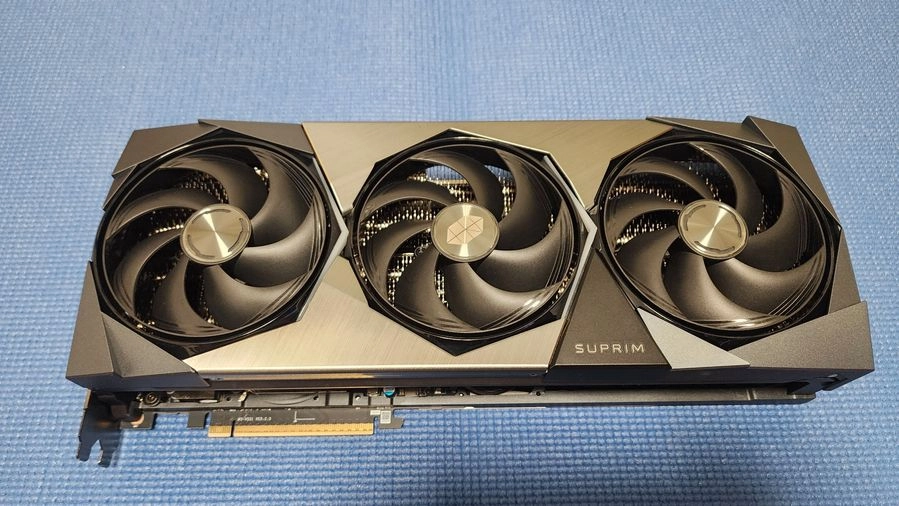MSI RTX 5080 슈프림 - 안심되는 중고거래
