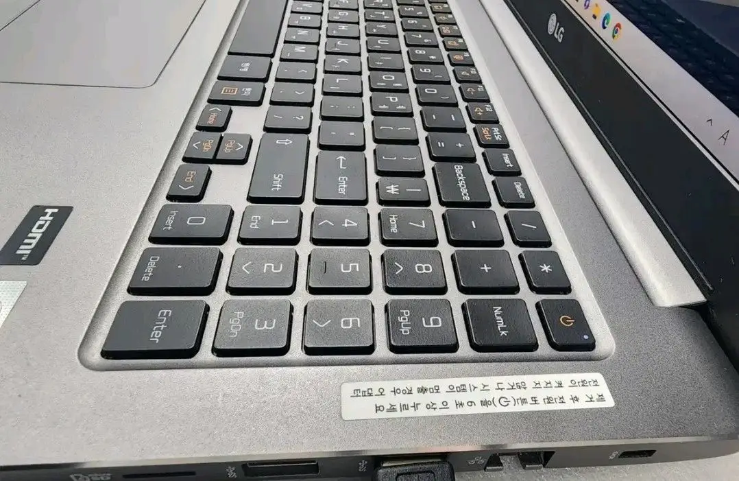 lg 초경량 슬림/ssd탑재/고사양 울트라 노트북 이미지