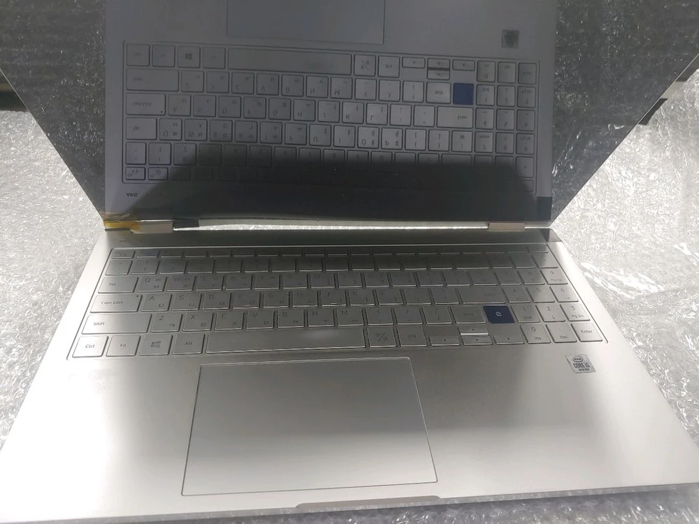 삼성 노트북 NT950QCT 부품용 판매합니다(전원무) 이미지