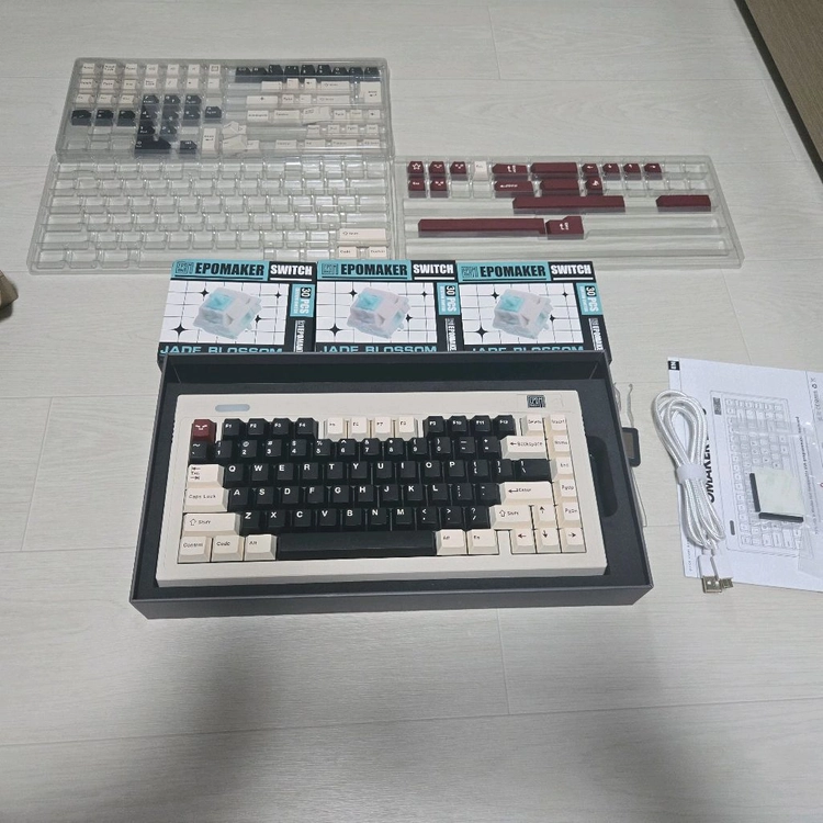 에포메이커 EK75 풀알류커스텀키보드 판매합니다! - 안심되는 중고거래