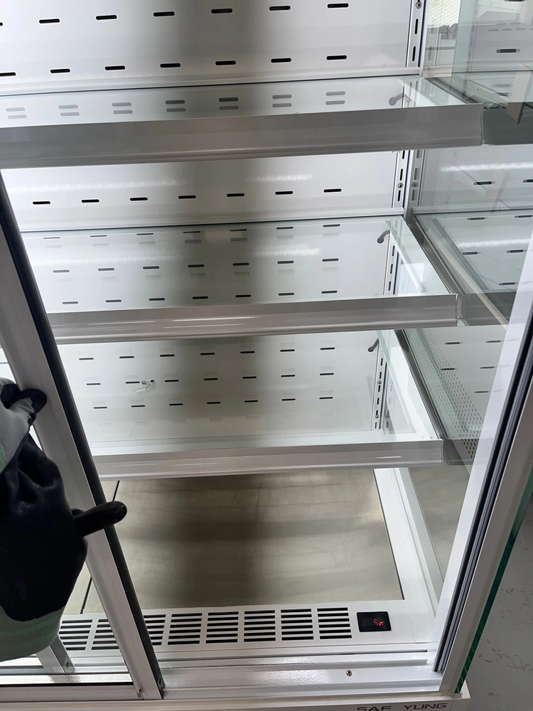 1200 쇼케이스 냉장고 앞문형 4단 케익 카페 디저트 반찬 밀키트 과일 진열 이미지