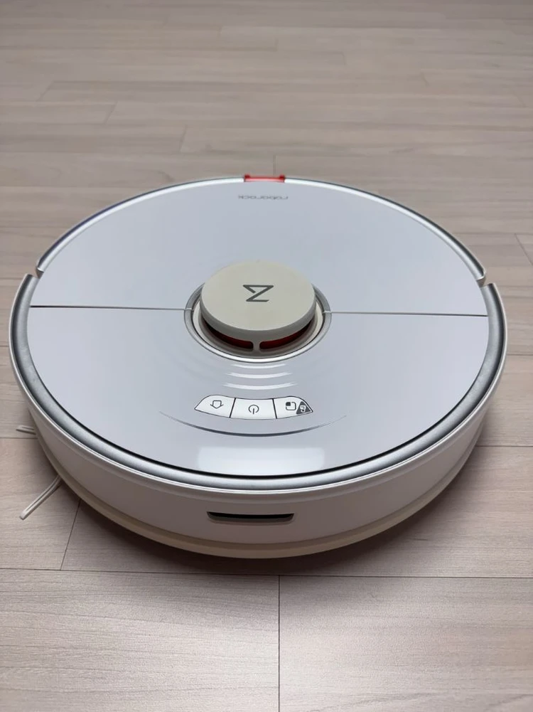 로보락 로봇청소기 S7 플러스 외관 사용감적음 풀구성 이미지