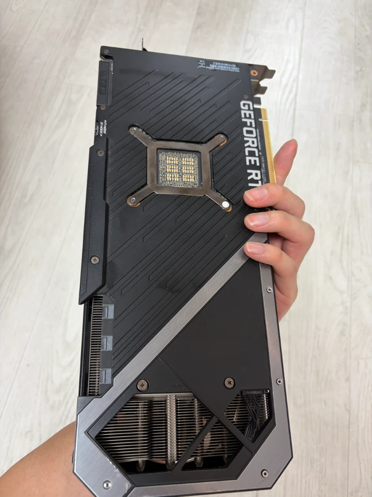 rtx3090 asus strix 팝니다 - 안심되는 중고거래