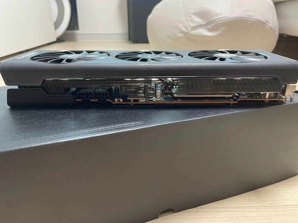 XFX RX 6800 SWIFT 319 16GB 이미지