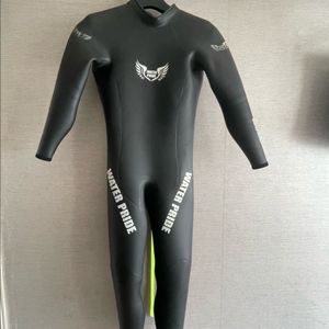 워터프라이드 철인슈트(WATER PRIDE) 이미지