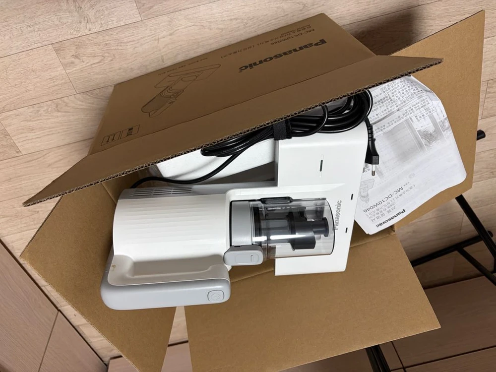 파나소닉 Panasonic UV 살균 침구청소기 새제품 이미지