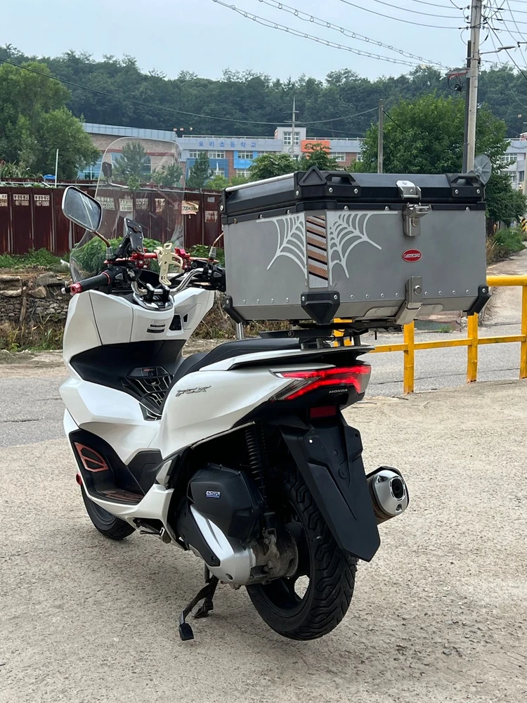 혼다 PCX125 22년식 2만키로대 저렴한 가격에 판매합니다 이미지