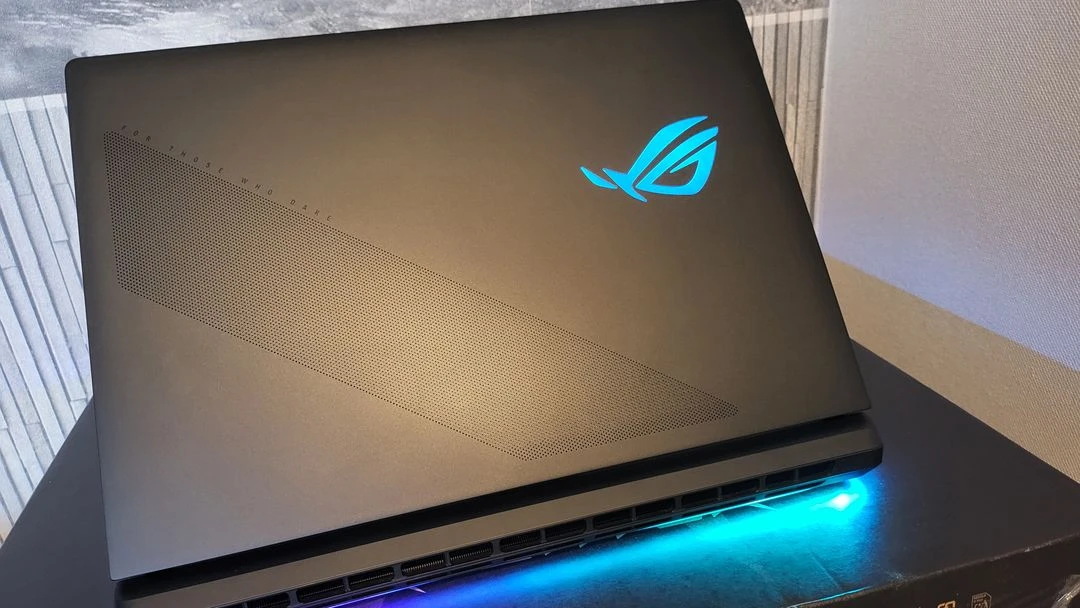 18인치 rog SCAR 18 G835LW-SA045W (SSD 1TB) rtx5080/32g/+1t p31 이미지