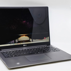 LG 울트라기어 17U70P-FA76K 17인치 게이밍노트북 I7/GTX1650Ti 게임용,고사양 엘지 중고 노트북 이미지
