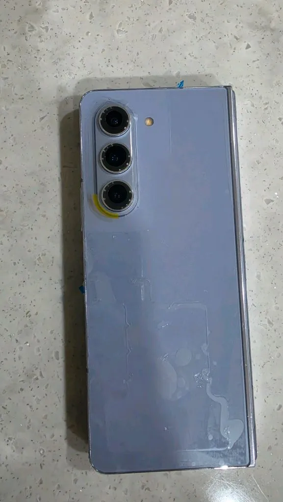 삼성 갤럭시 Z 폴드5 512GB 라벤더 색상 신품올교체 이미지