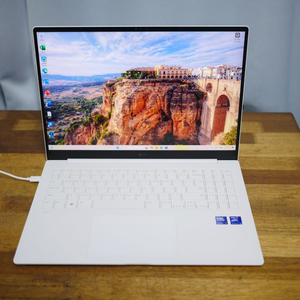 16인치 엘지 노트북 2024 그램 프로16 16GB램 512GB 16ZD90SP-GX76K