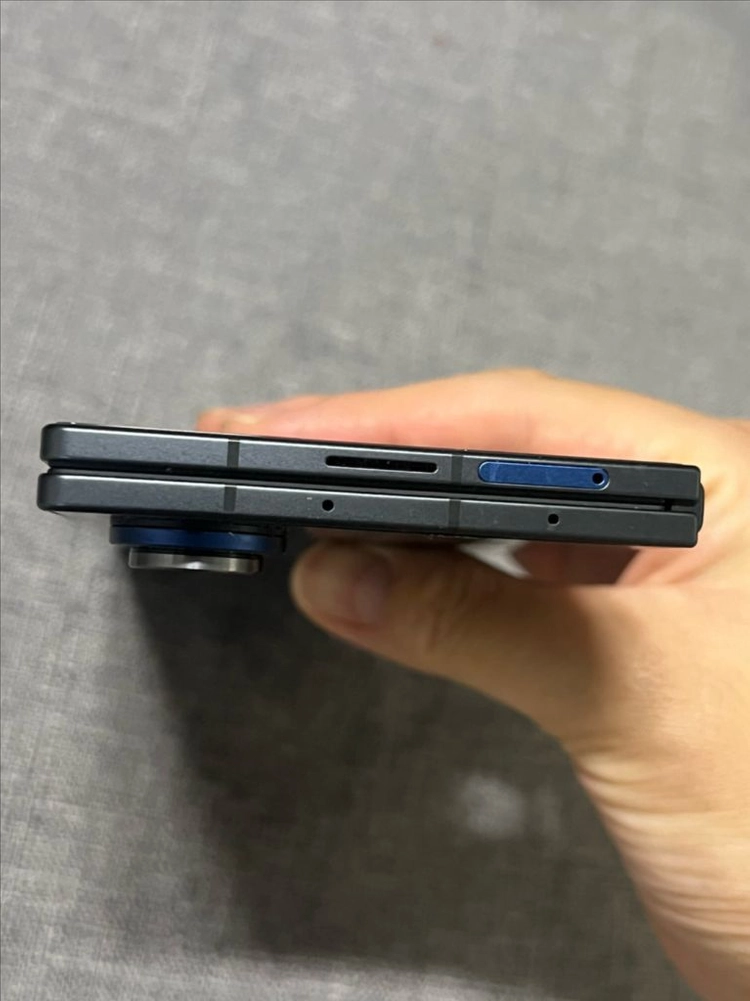 갤럭시 폴드7 256gb 이미지