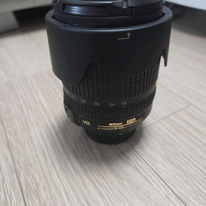 니콘 AF-S NIKKOR 18-105mm F3.5-5.6G ED DX VR 렌즈 이미지
