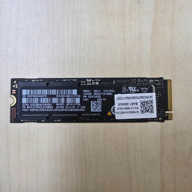 삼성 PM9A1 1TB M.2 SSD (사용시간 47시간) 이미지