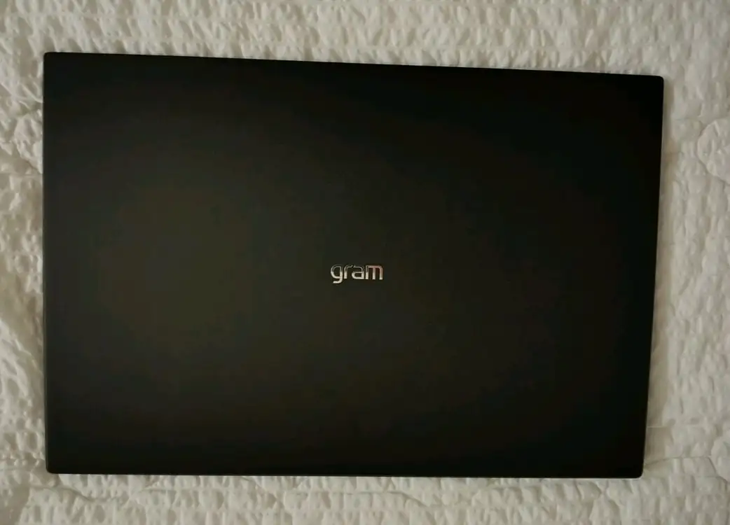 LG그램 16Z90P-GA5BK 이미지