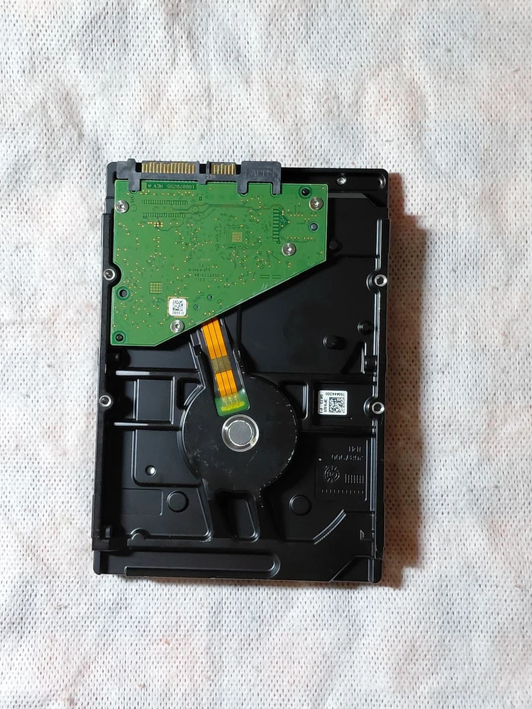 Seagate SkyHawk HDD 4TB 5400/256M 이미지
